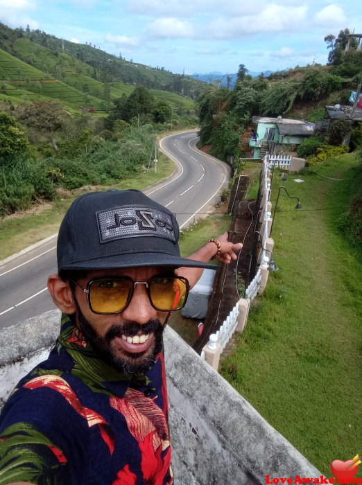 Rickyeminem Sri Lankan Man from Galle