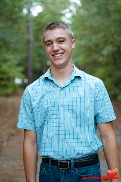 Paul20022 American Man from Gilmer