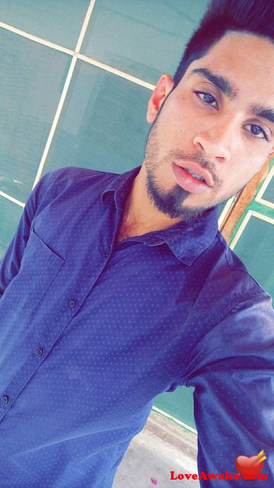 ZeeShanAhmed21 Qatari Man from Al Gharafa