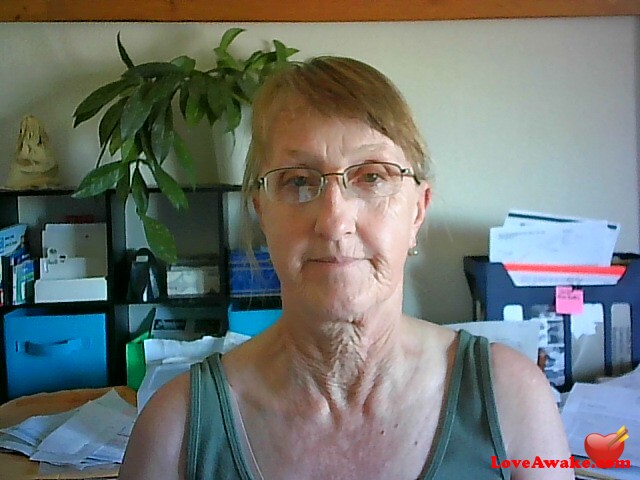 opengoose Canadian Woman from Assiniboia
