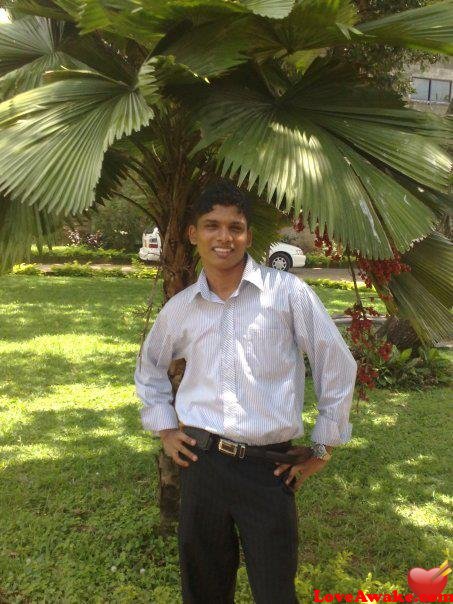 SAFFAN123 Sri Lankan Man from Anuradhapura