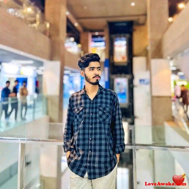 Arshad999 Qatari Man from Mushayrib