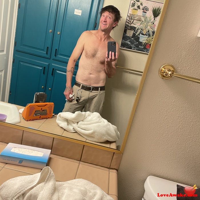 ej75 American Man from St George