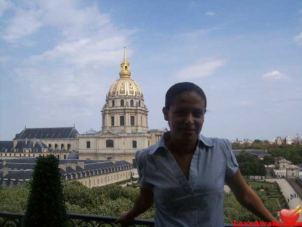 sofia30 French Woman from Paris