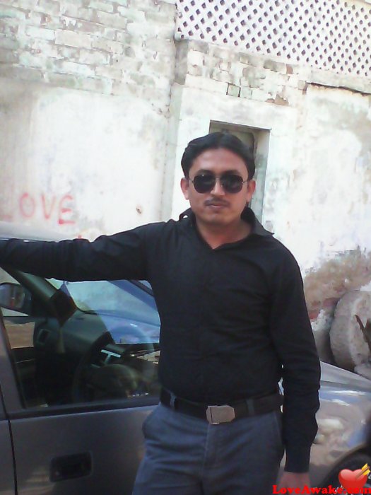 z-hussain Pakistani Man from Karachi