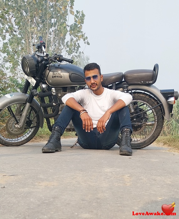 Sahiljassar Indian Man from Zirakpur