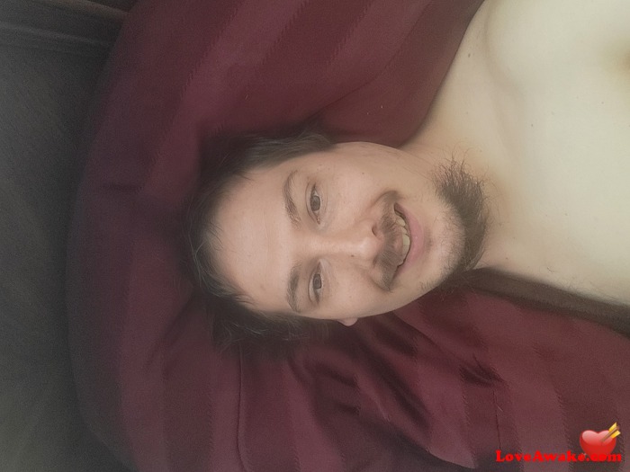 genesis423 Canadian Man from Oakville