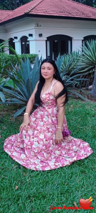Aedna Singapore Woman from Chinatown