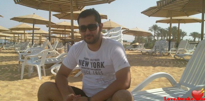 alaa82 UAE Man from Abu Dhabi