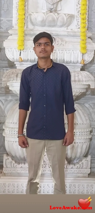 Qwert12456 Indian Man from Indore
