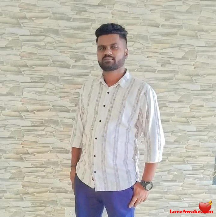 Sanjurio Sri Lankan Man from Kandy