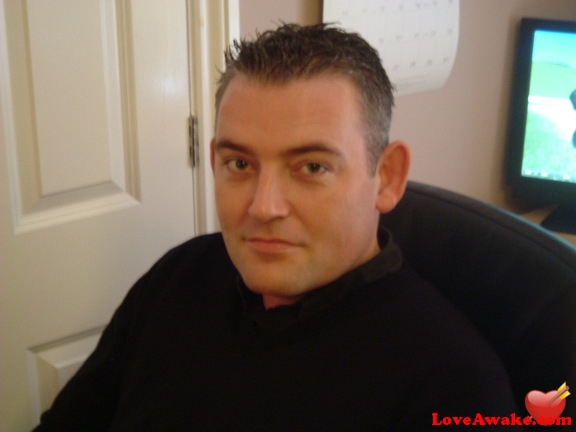 roger39 Cyprus Man from Paphos