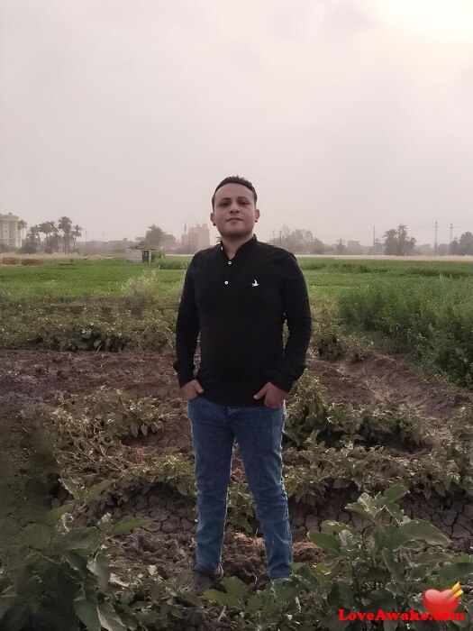 Fady2080 Egyptian Man from Cairo = El Qahira (= Cairo)