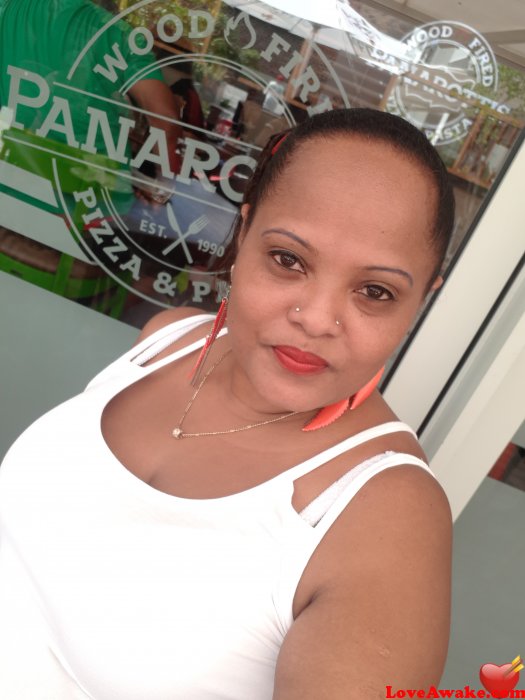 Dolly36 Mauritius Woman from Petite Riviere