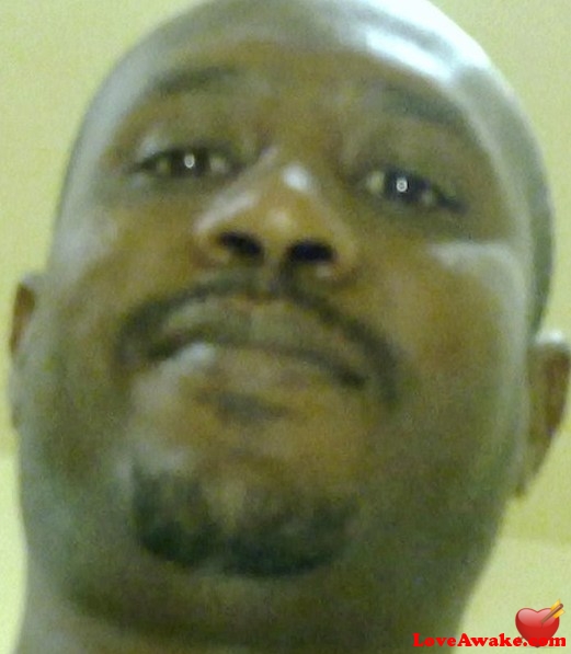 amaroo1 Qatari Man from Doha