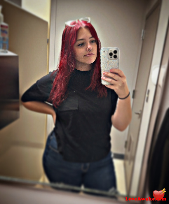 BubbleTae American Woman from Ogdensburg