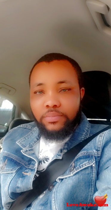 Dondadad1 African Man from Johannesburg
