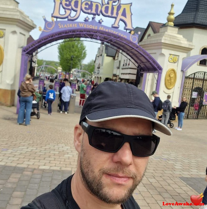 FunPolandNow UK Man from Runcorn