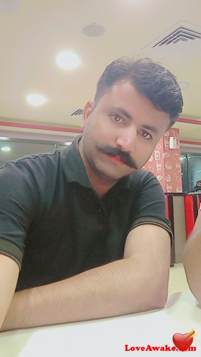 Adilwiki Pakistani Man from Islamabad