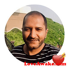 edison2025 Pakistani Man from Karachi