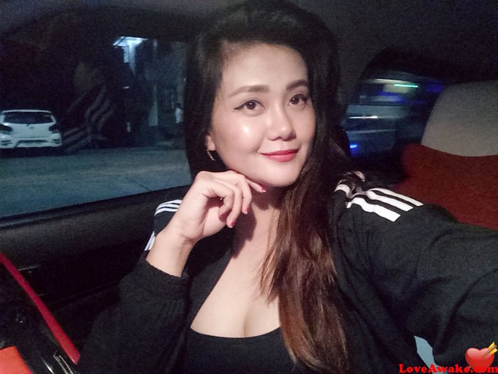 Jelezchiran Filipina Woman from Manila