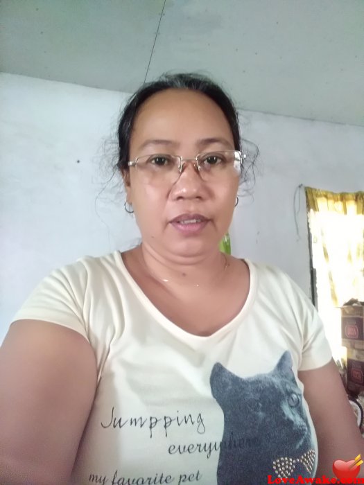 Llynn Filipina Woman from Iloilo City