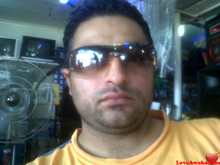 shiz786 Pakistani Man from Gujrat