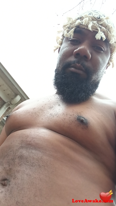 daddymike94 American Man from Clarksville