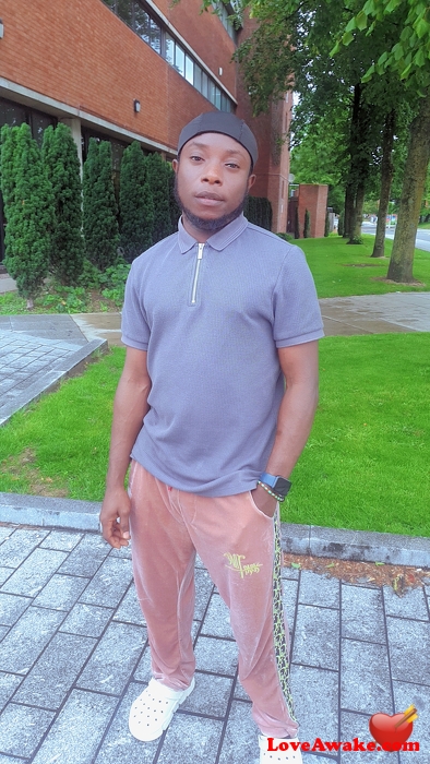 Damolar UK Man from Preston