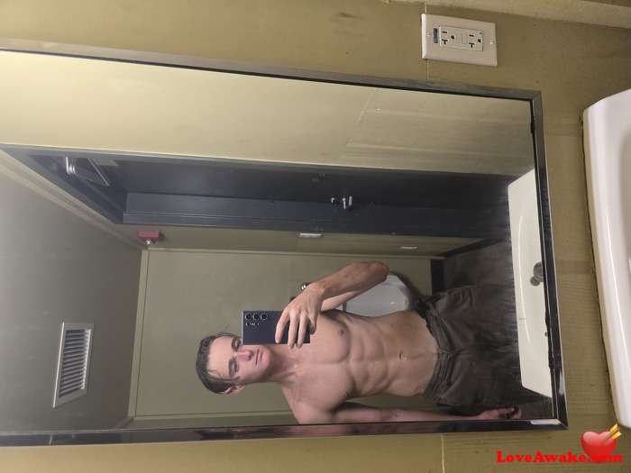 guyhereforfun American Man from Kailua
