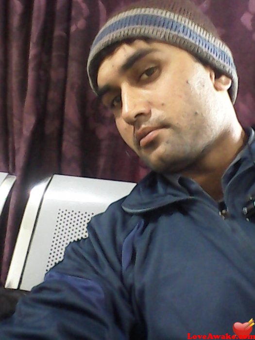 zeshanaaa Pakistani Man from Islamabad