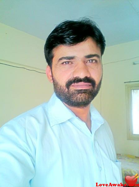 Alonecapricon35 Pakistani Man from Rawalpindi
