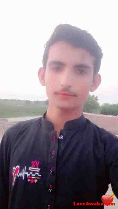 Yaseen13 Pakistani Man from Shahdadpur
