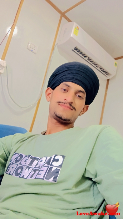 Sumit13singh Kuwaiti Man from Kuwait