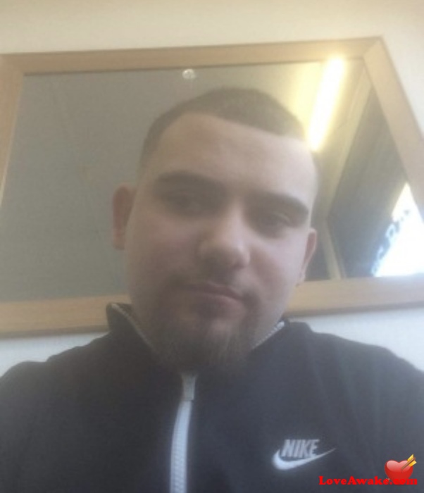 Cbrown92 UK Man from Birkenhead