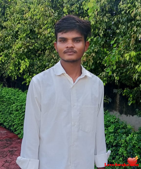 Uldififufufux Indian Man from Varanasi