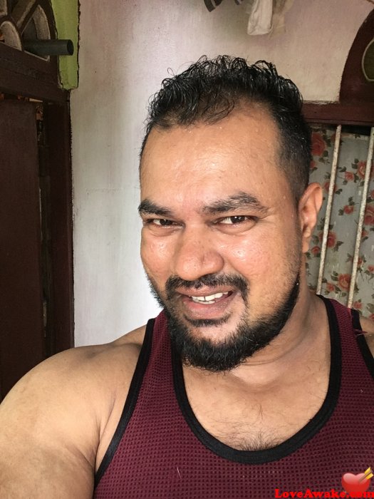 HMDU Sri Lankan Man from Gampaha