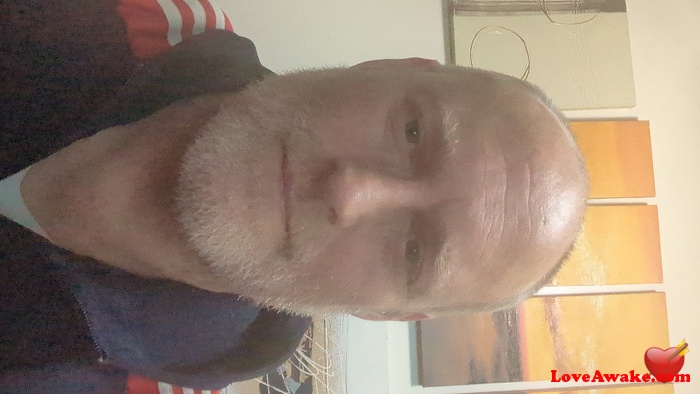 Perkypete27 UK Man from Birmingham