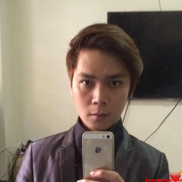 serborn Singapore Man from Singapore