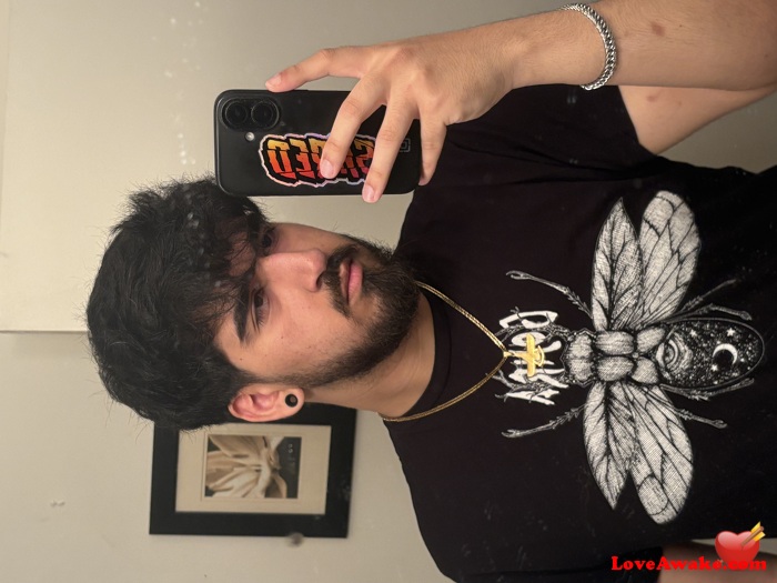 Justheretochill Canadian Man from Coquitlam