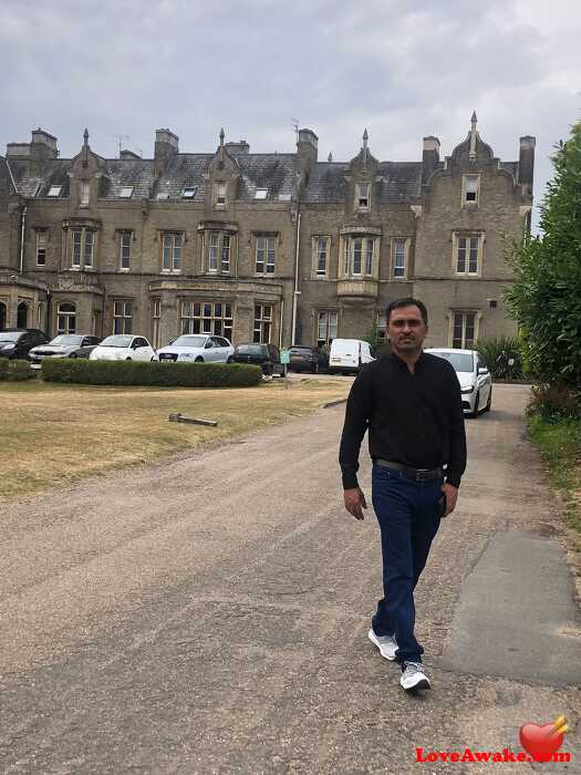 Shahidkhanar UK Man from Solihull