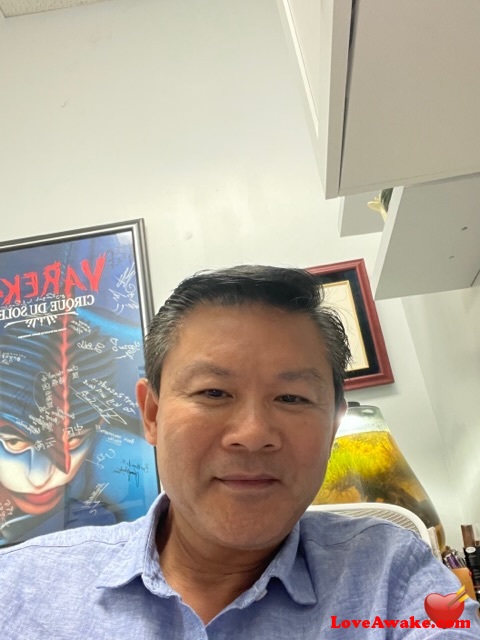 Lotusyellow American Man from Honolulu