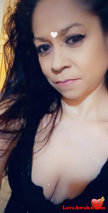 Adriannexoxo American Woman from Hanford