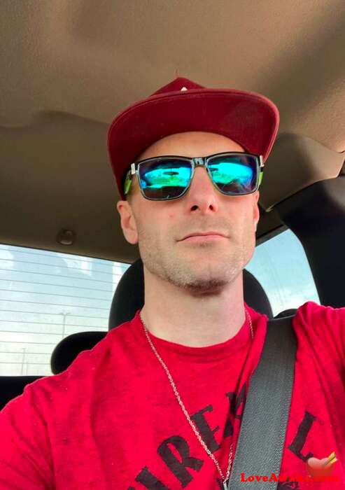 Kinggtotal7788 Canadian Man from Red Deer