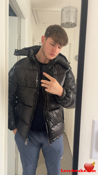 J0s4phJ UK Man from Cramlington