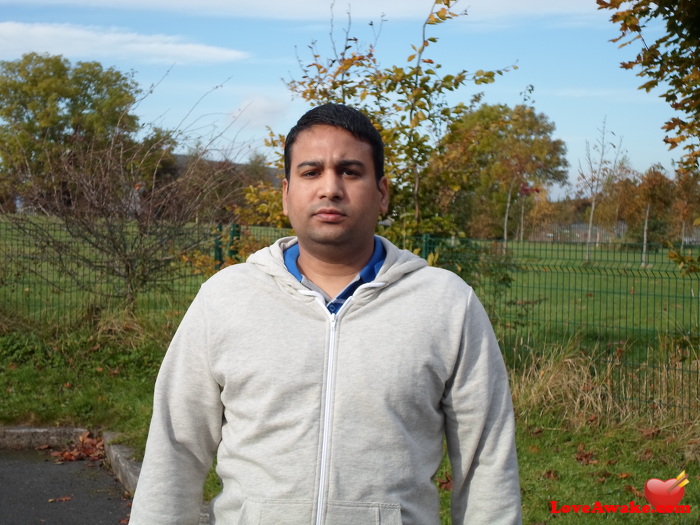 redflowersxx8 UK Man from Birmingham