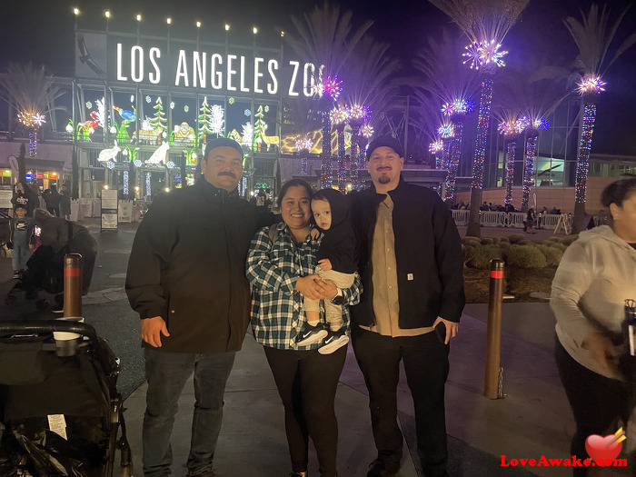 Findinglove94 American Man from Los Angeles