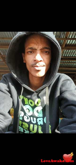 Boldjetsetter12 African Man from Keimond