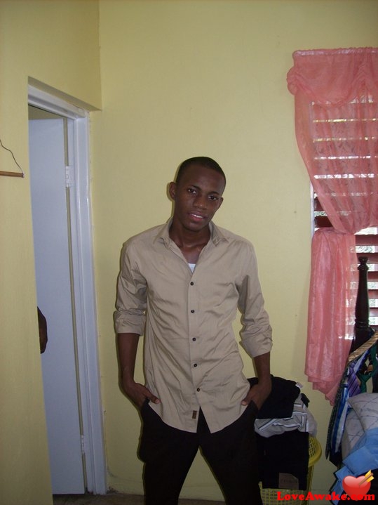 handsome90 Jamaican Man from Kingston