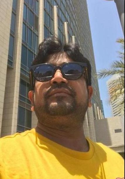 suls Qatari Man from Doha